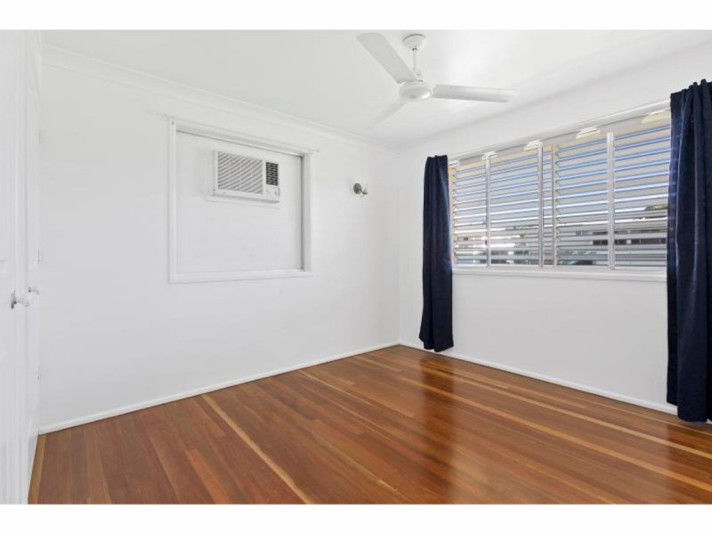 96 Sheehy Street, Park Avenue QLD 4701